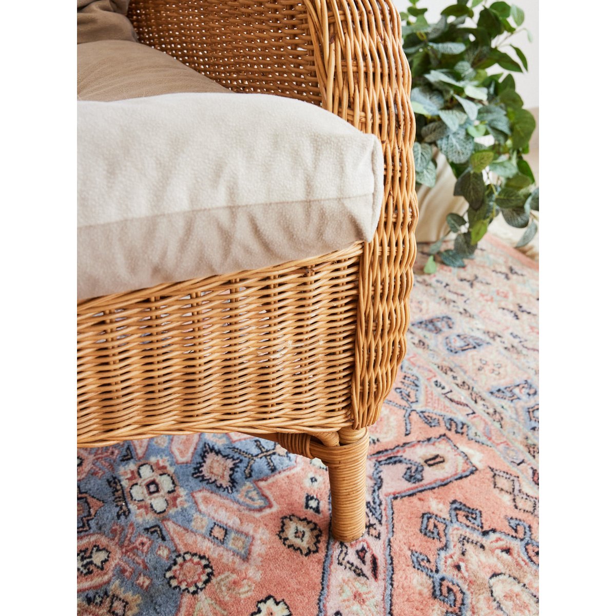 Fauteuil en osier vintage Ernest N°1044 - Bon état bois clair, DEBONGOUT