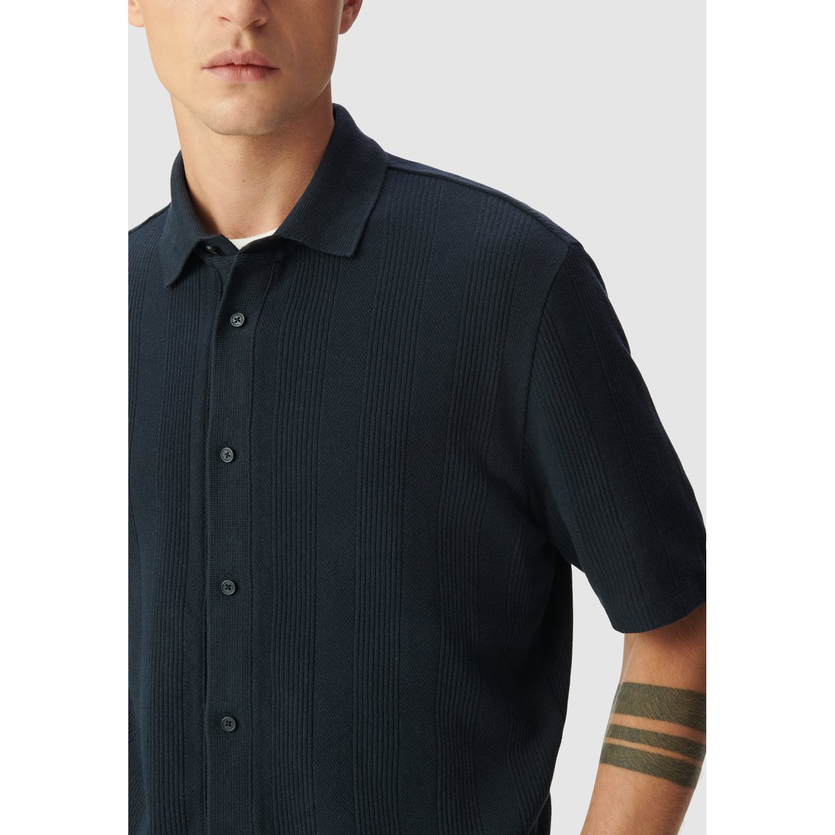 Chemise manches courtes en maille rayures relief bleu marine, IKKS