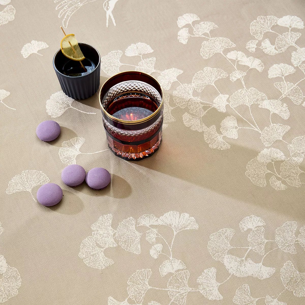 Nappe pur coton enduit MILLE GINKOS naturel, GARNIER THIEBAUT