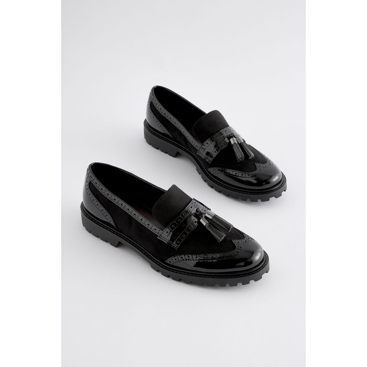 Mocassins à glands semelle épaisse crantée noir, NEXT