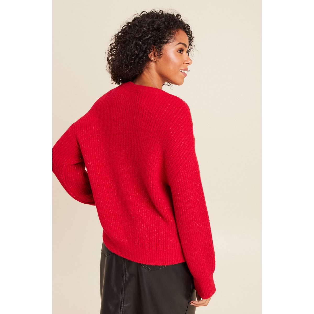 Pull col rond avec détail de torsades rouge, BREAL