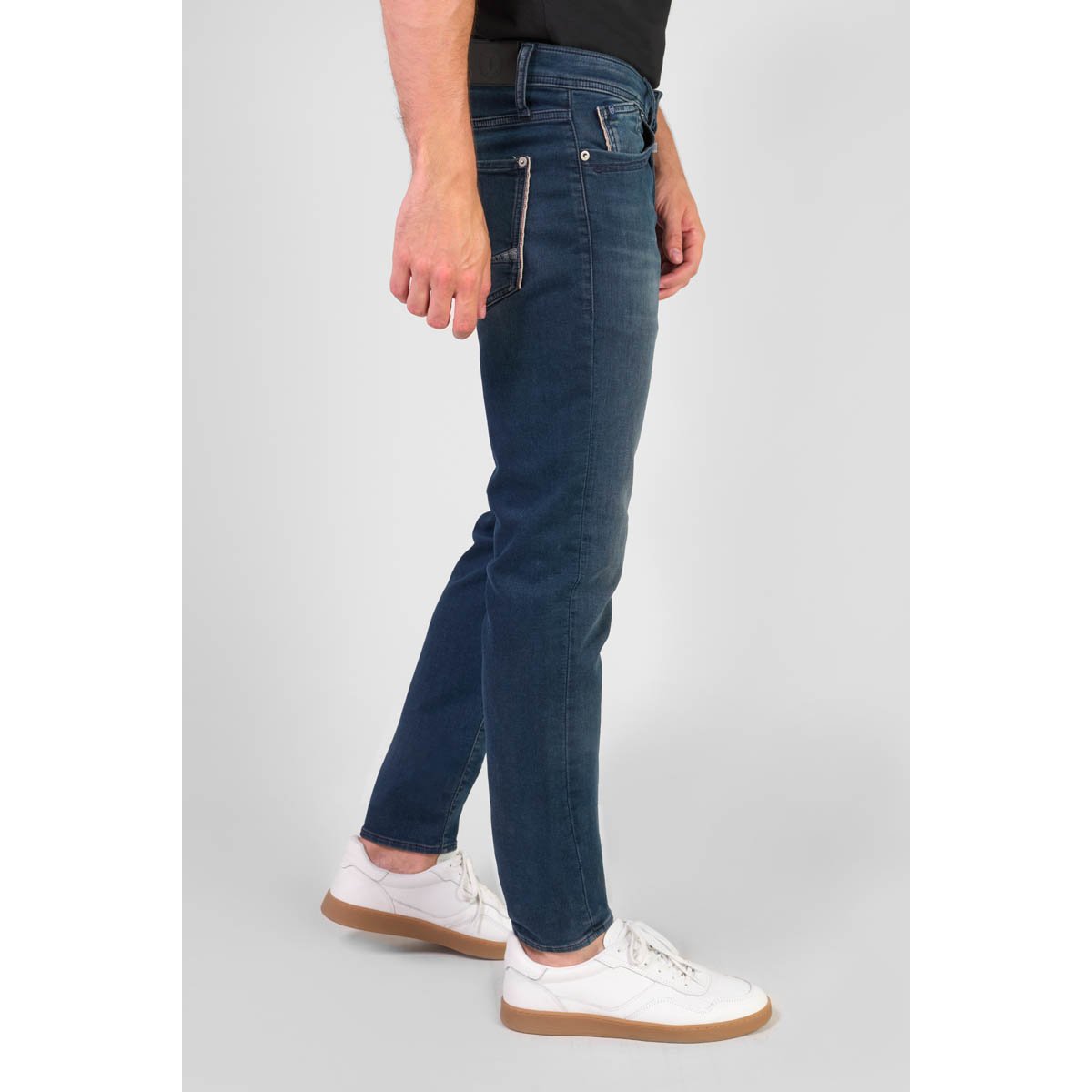 Jeans slim BLUE JOGG 700/11, longueur 34 blue / black, LE TEMPS DES CERISES