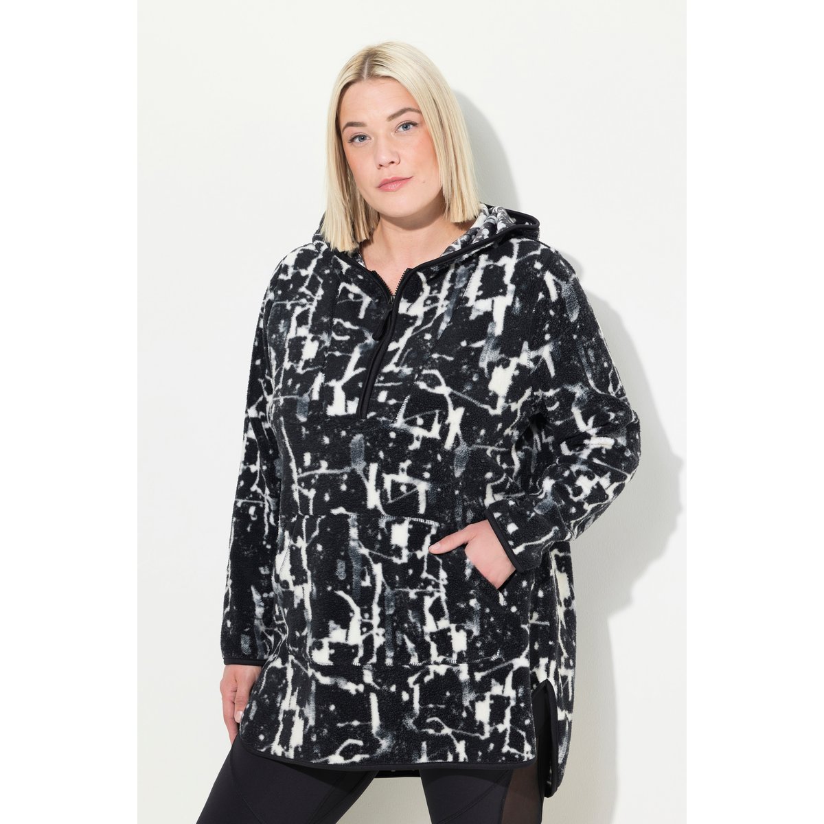 Pull long à capuche et manches longues noir, ULLA POPKEN