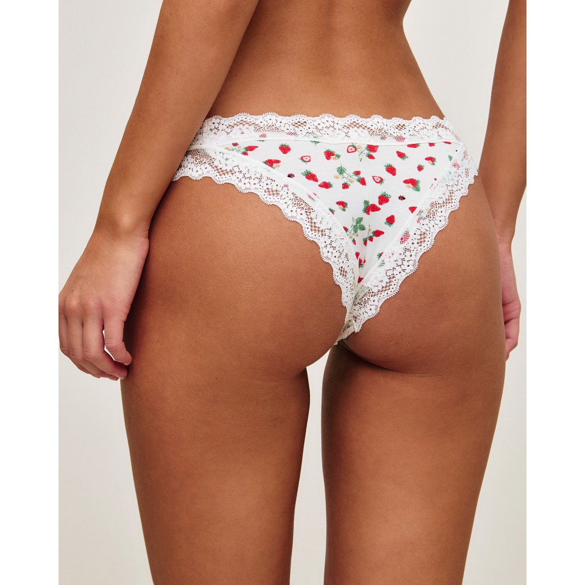 Tanga en coton à motifs fraises MAGDALIZ PRINT ecru, UNDIZ