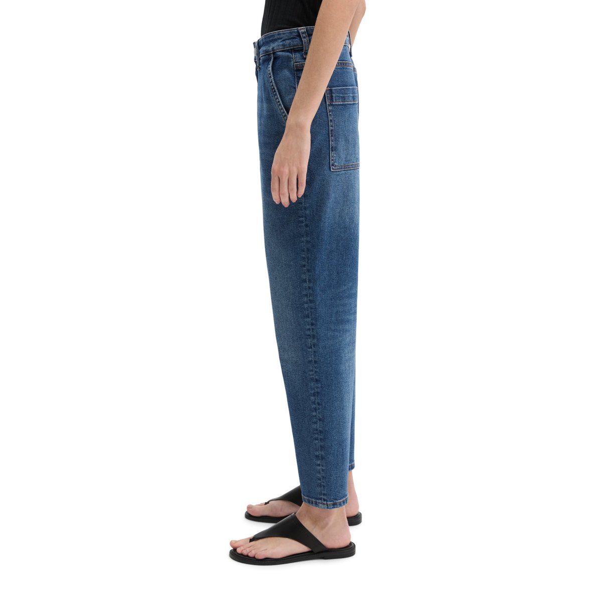 Jeans modèle Iva boyfriend cropped en mélange de coton organique bleu moyen, MARC O'POLO