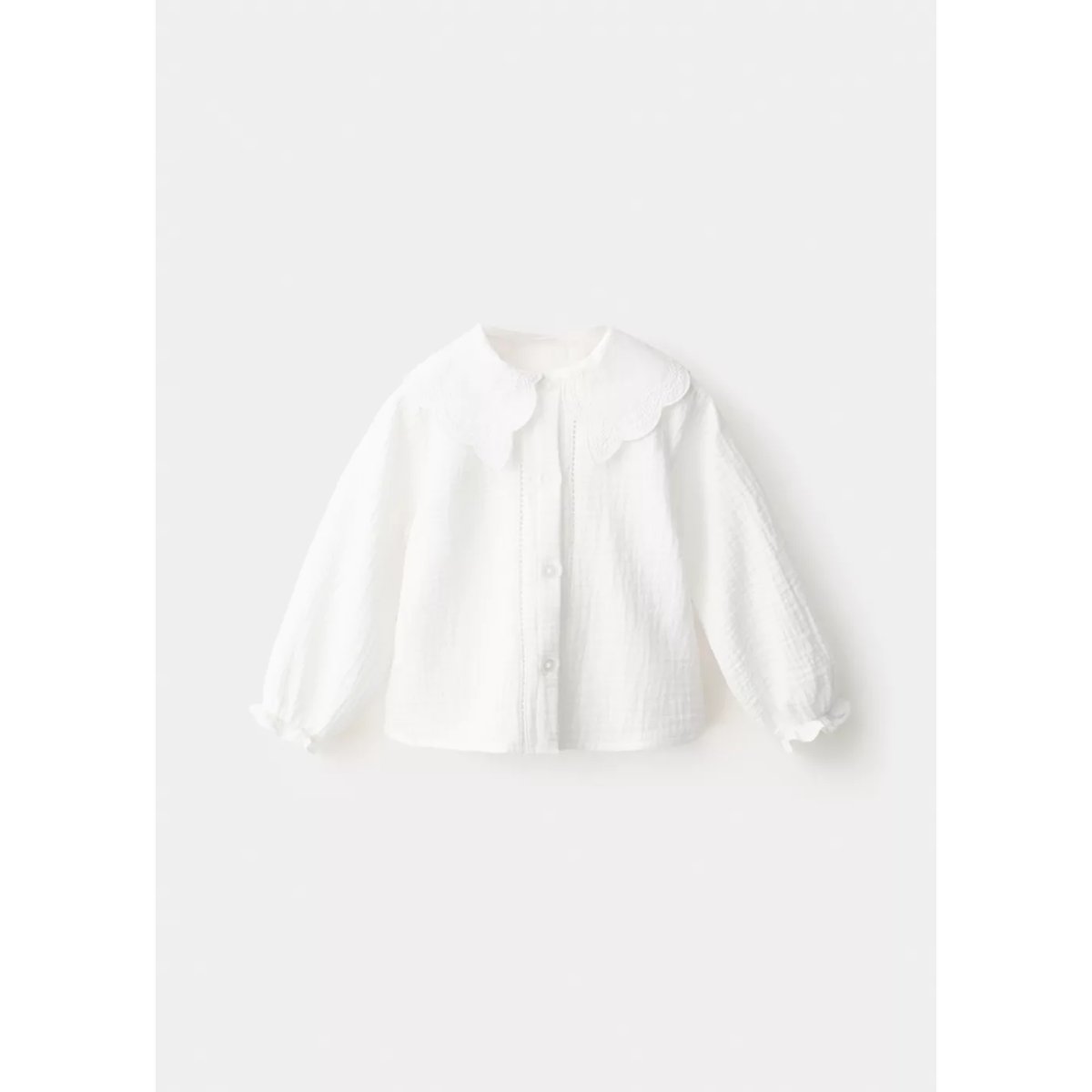 Blouse plissée à col festonné blanc cassé, MANGO BABY