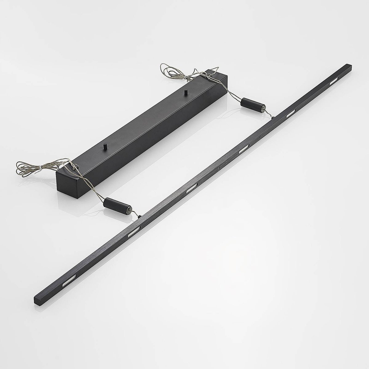 Suspension en métal moderneLED, Stakato noir mat, LUCANDE