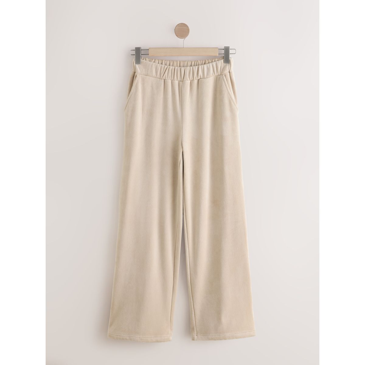 Pantalon large en velours côtelé doux crème, NEXT