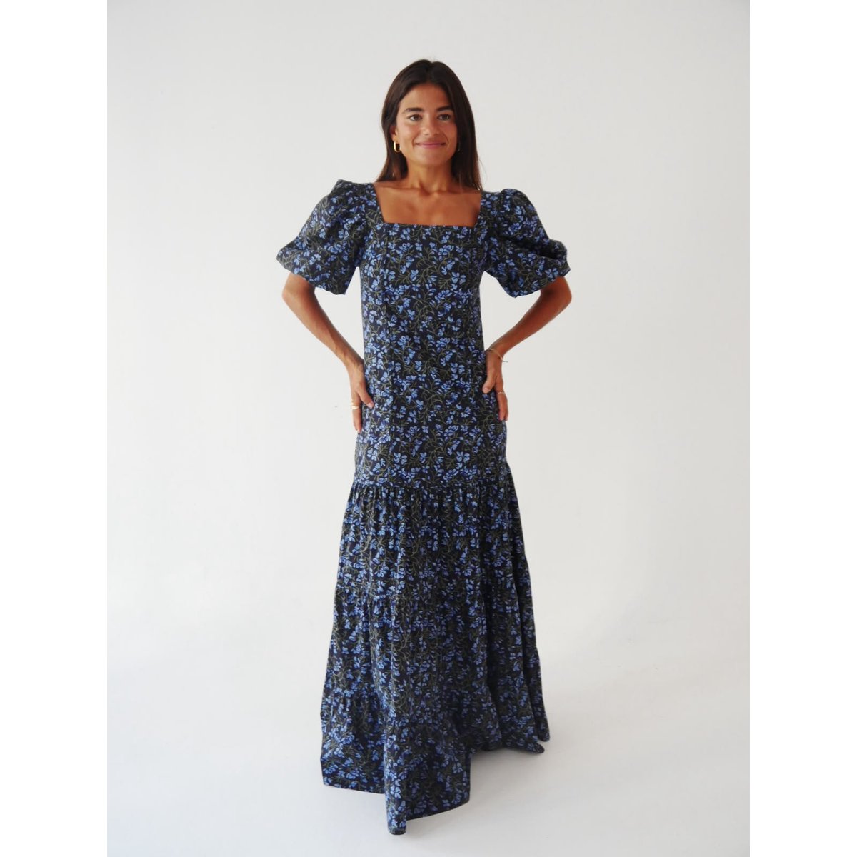 Robe longue fleurie à étages MAR bleu marine / vert, MINDTRAVELER
