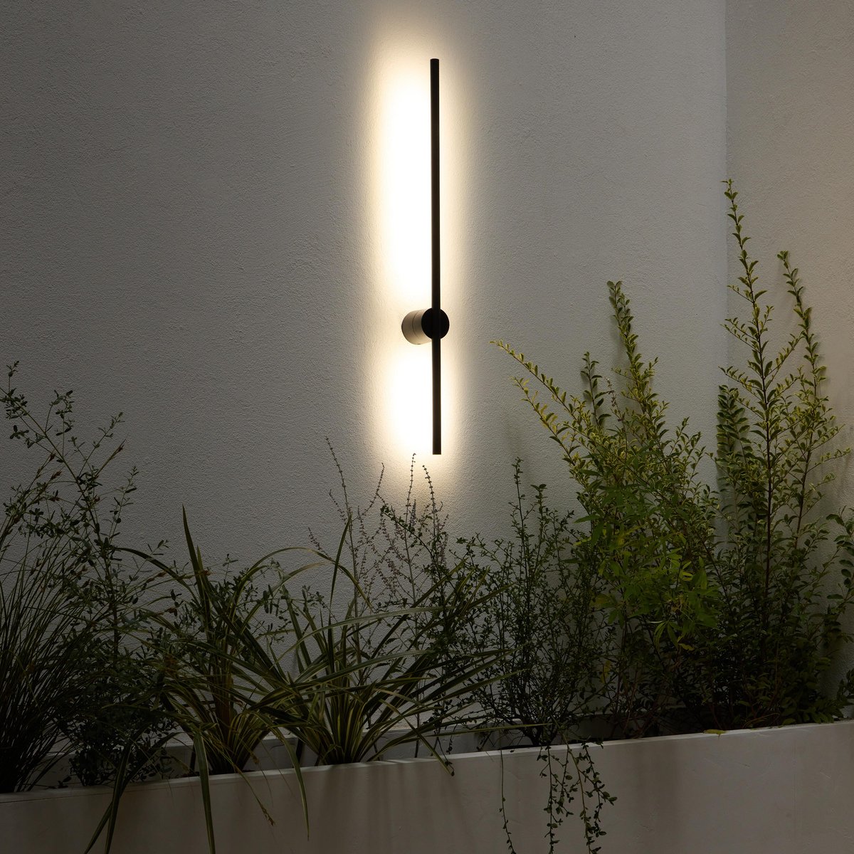 Applique LED en aluminium, SWORD noir, INSPIRE