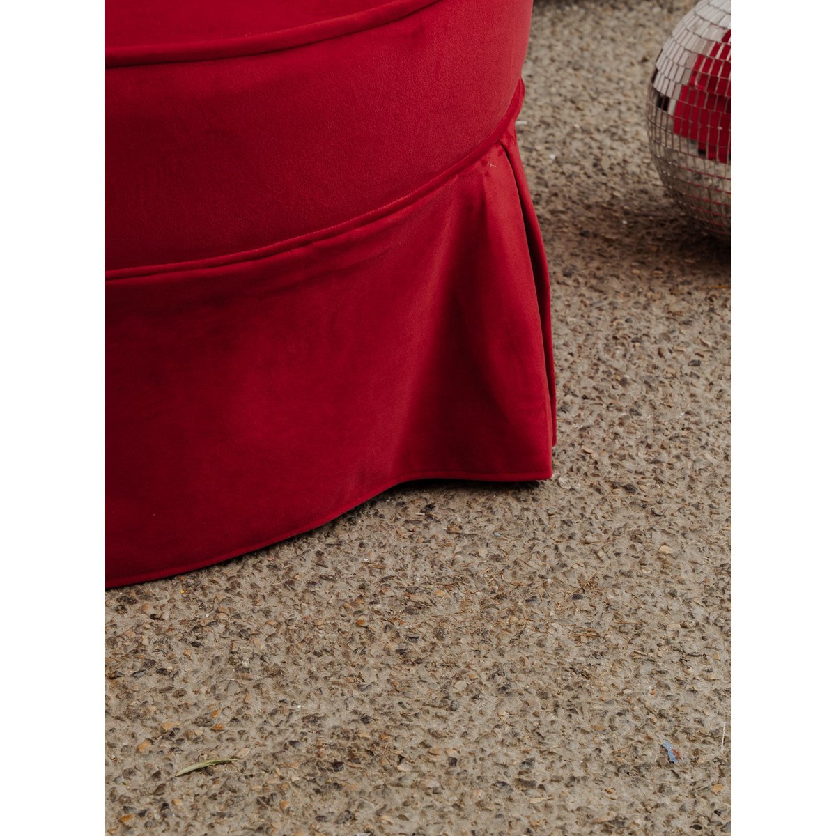 Fauteuil en velours rouge Ernest N°994 - Bon état rouge, DEBONGOUT