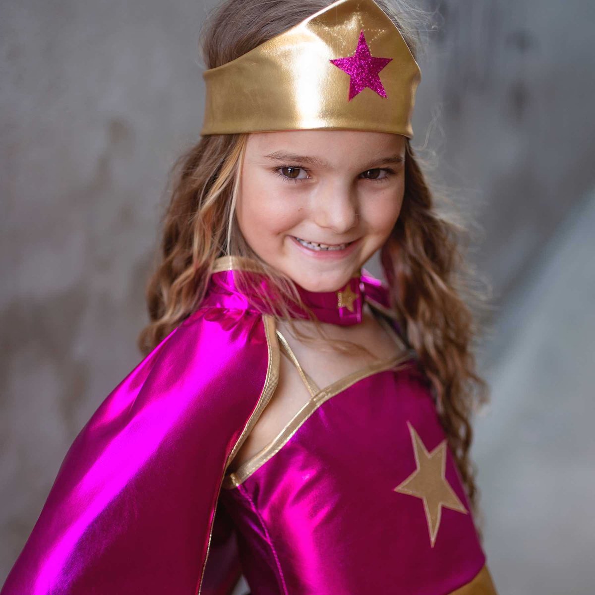 Déguisement enfant super-héroïne tunique, cape, masque rose, GREAT PRETENDERS