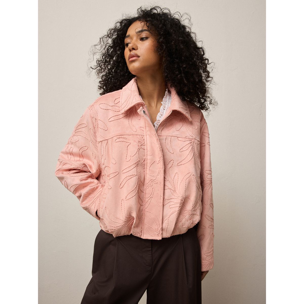 Blouson aviateur brodé en suédine rose, NEXT