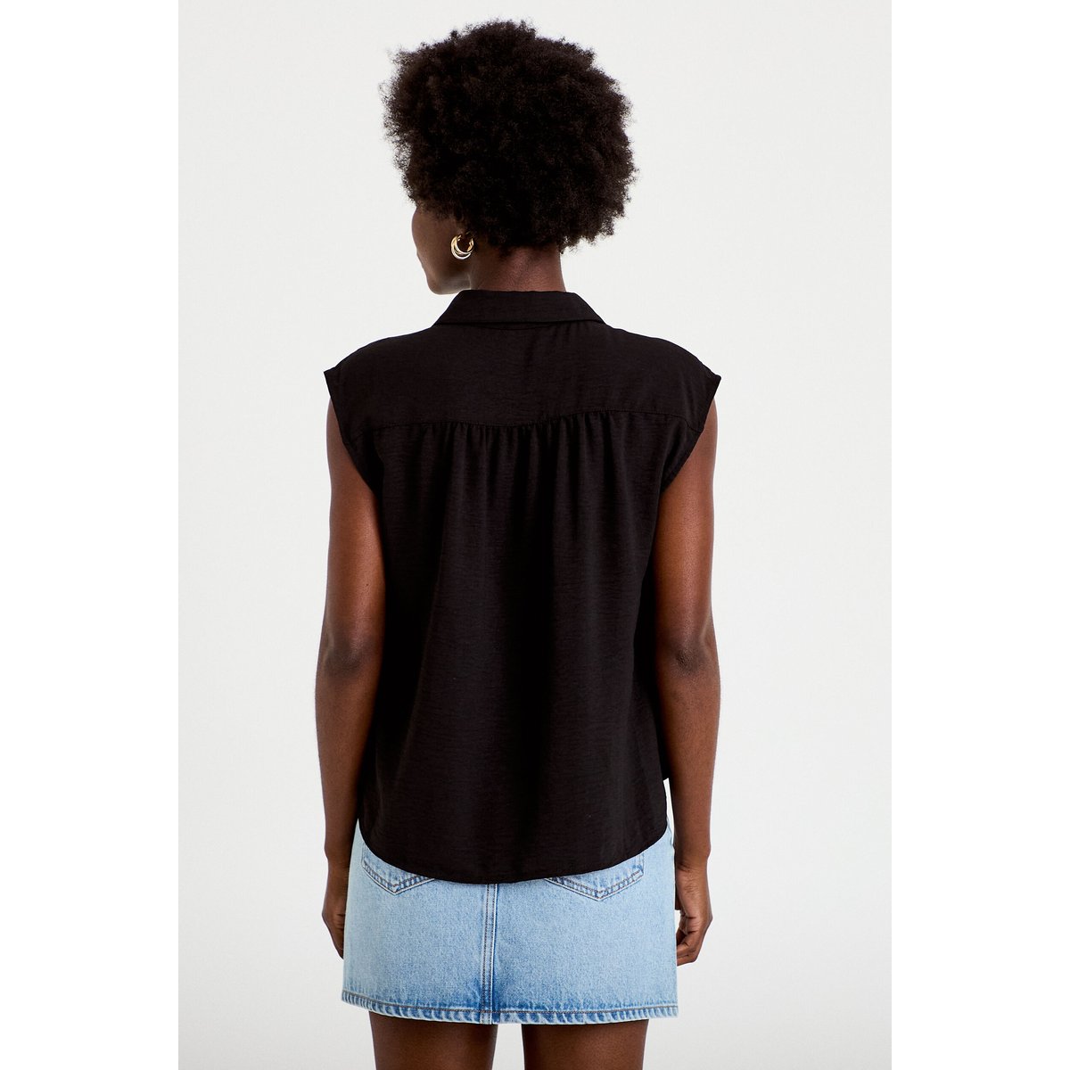 Chemise ample sans manches plissée noir, CACHE CACHE