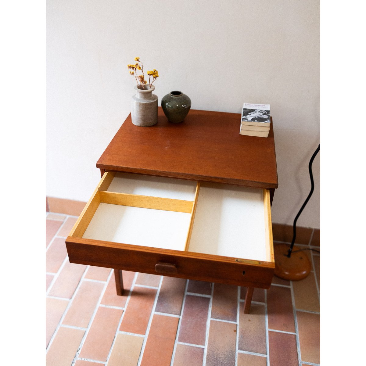 Petite commode bois Olga N°1059 - Bon état bois foncé, DEBONGOUT