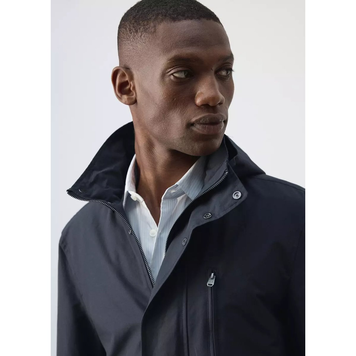 Parka capuche résistante à l’eau bleu nuit, MANGO MAN