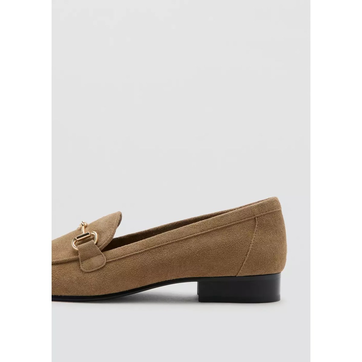 Mocassins en daim à boucle sable, MANGO