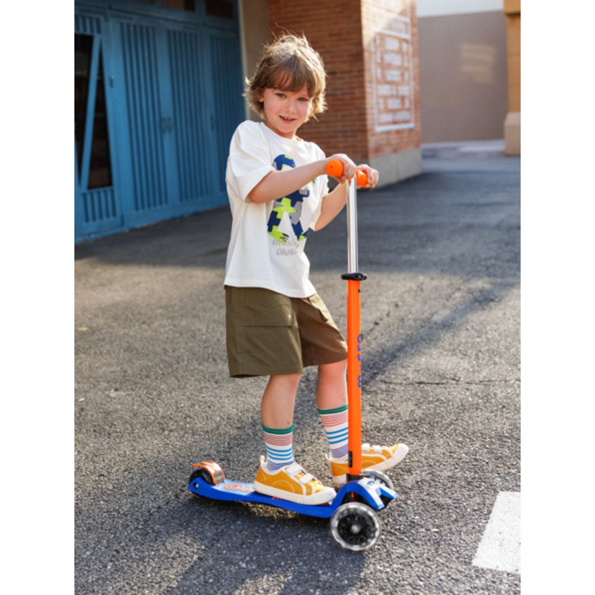 Maxi Micro Deluxe LED - Néon orange, MICRO MOBILITY