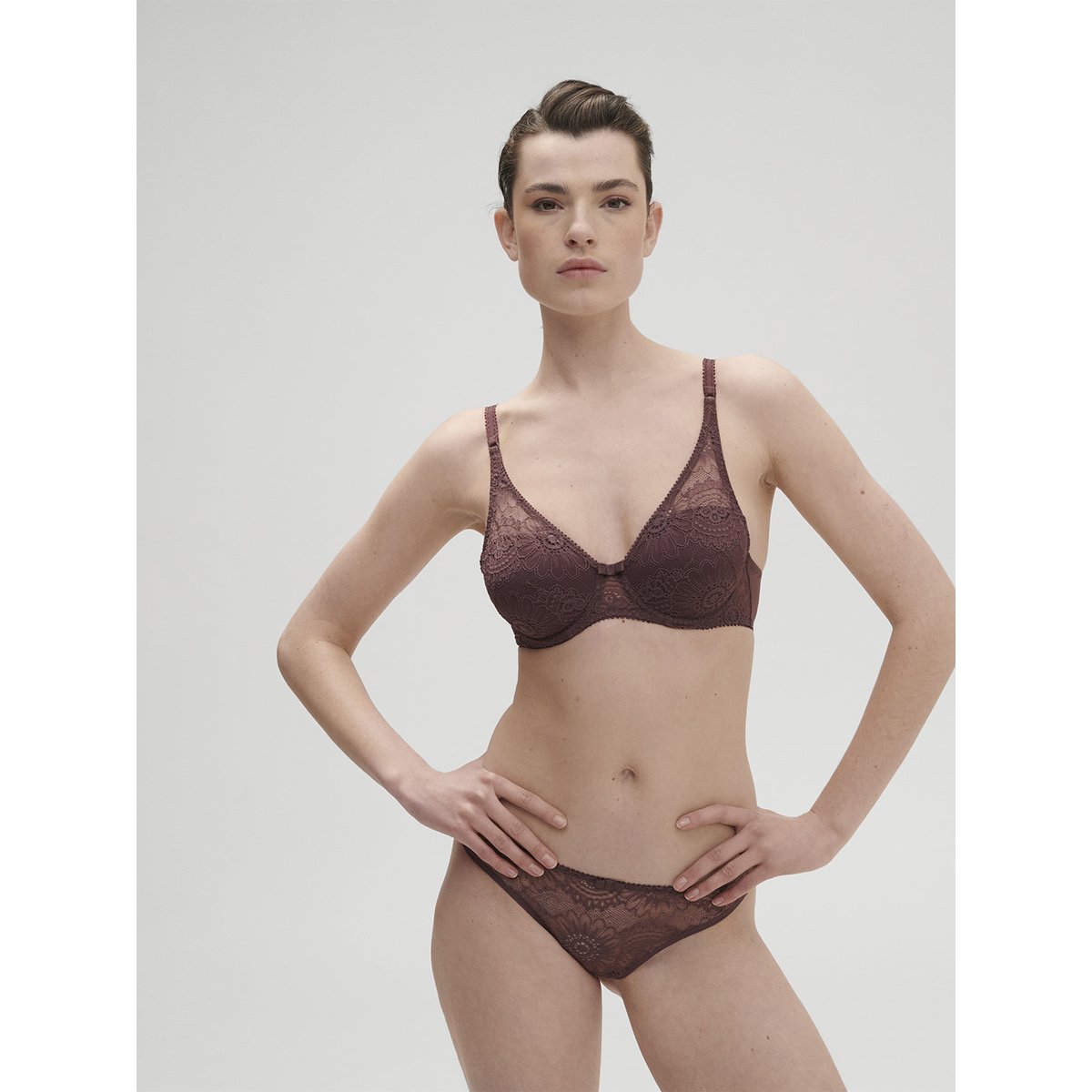 Soutien-gorge décolleté carré en spacer 3D, EMBLÈME marron, SIMONE PERELE