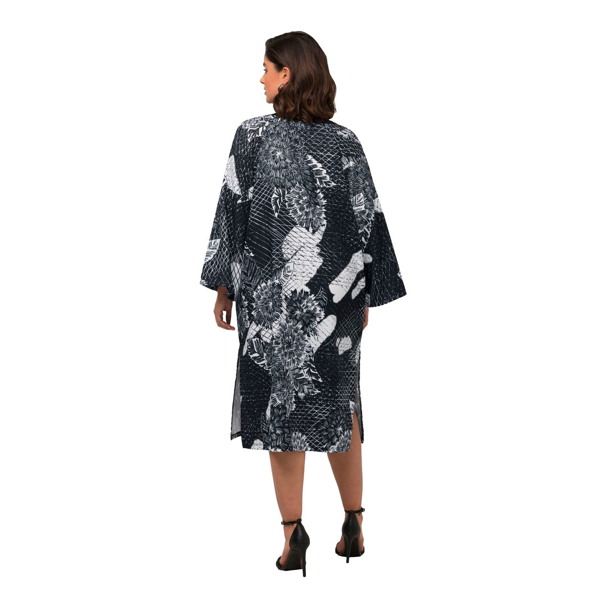 Robe noir, ULLA POPKEN