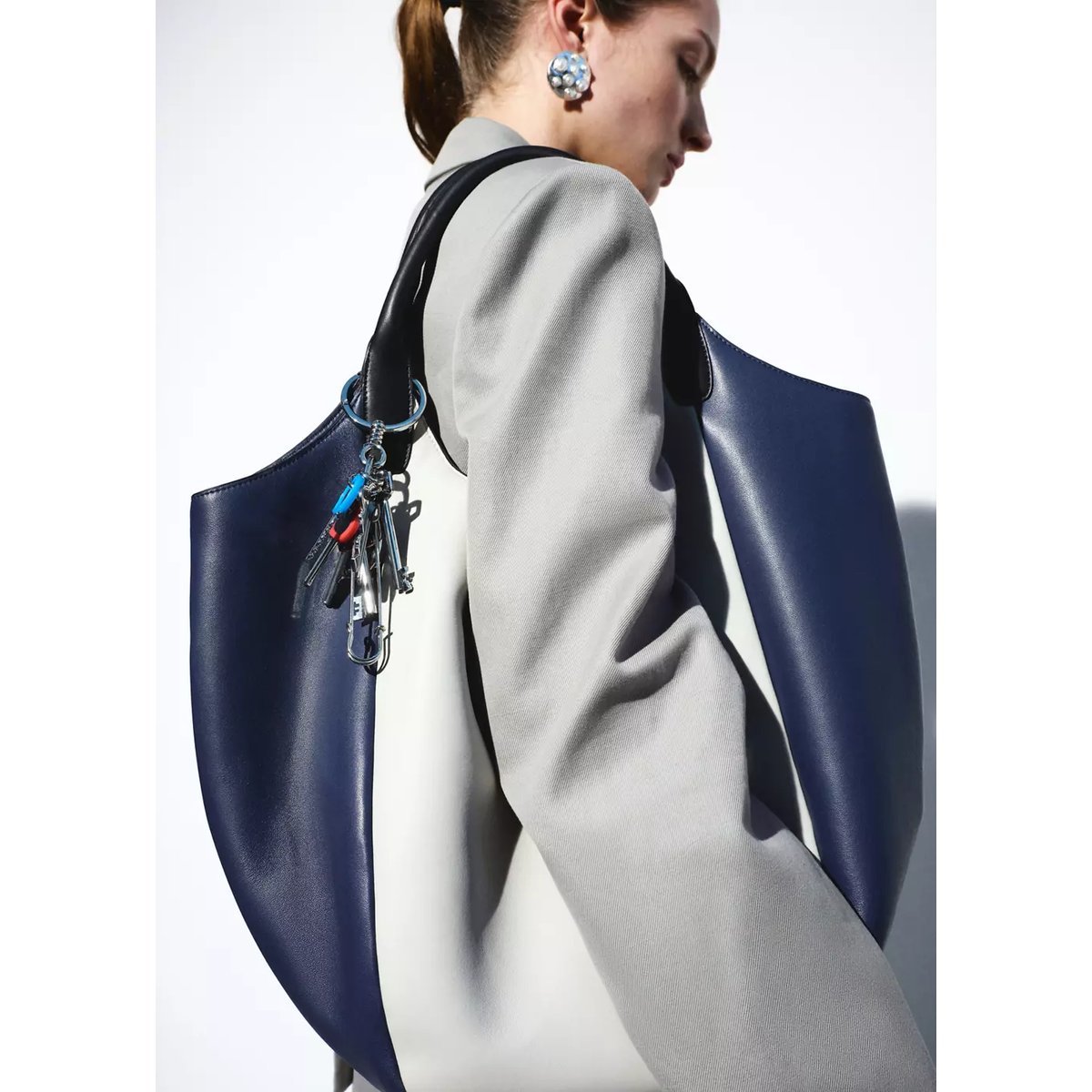 Sac en cuir porté épaule bicolore noir, MANGO