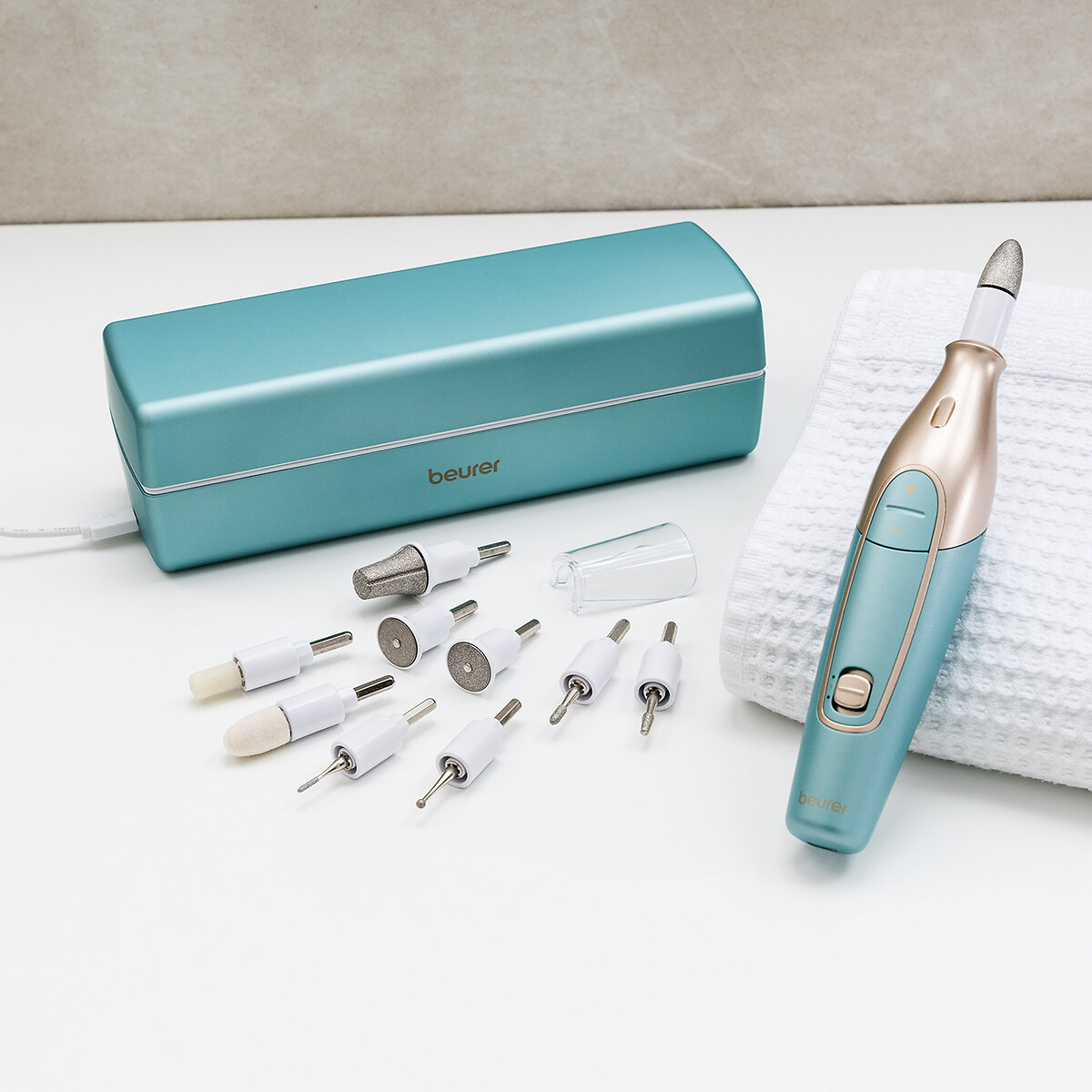 Set manucure pédicure MP 84 bleu turquoise, BEURER