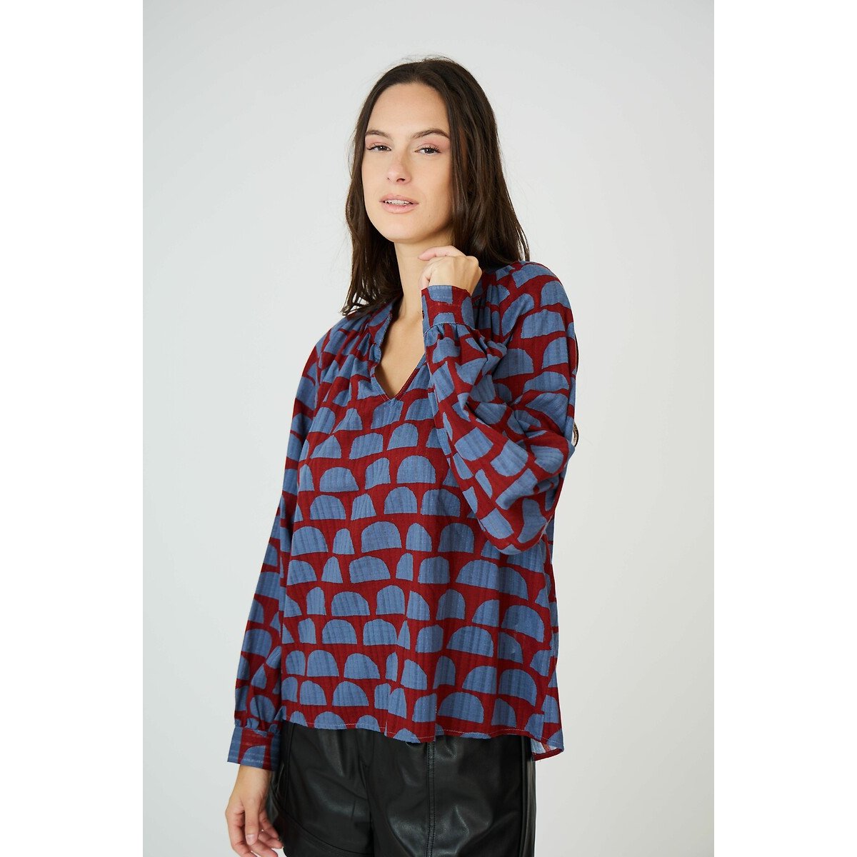 Graphic Print Cotton Blouse with V-Neck burgundy/blue, SEE U SOON