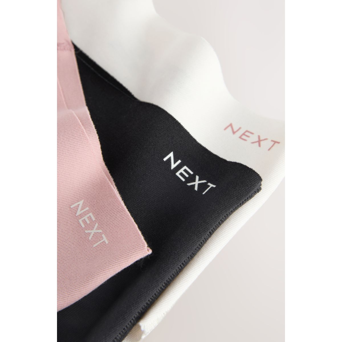 Culotte invisible, lot de 3 crème/rose/noir, NEXT