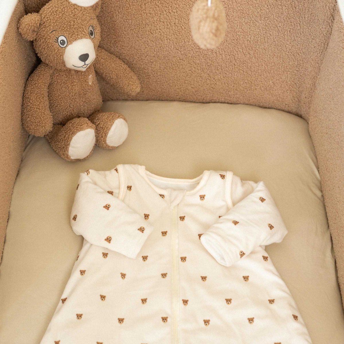 Peluche ours - Björn marron, TROIS KILOS SEPT