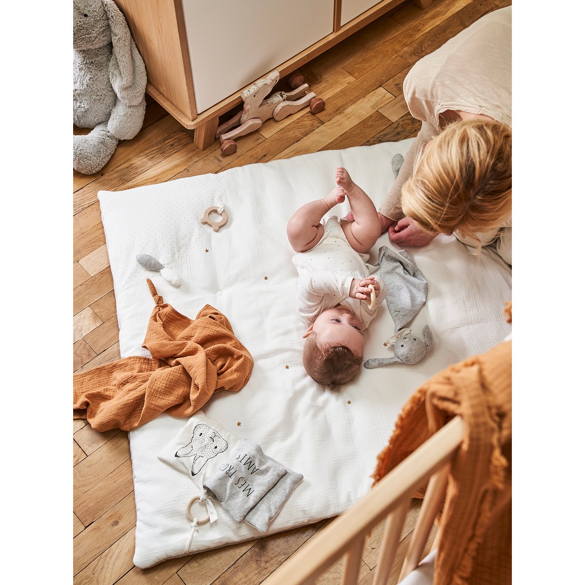 Tapis d'éveil en gaze de coton bio* MINI COMPAGNIE gris, VERTBAUDET