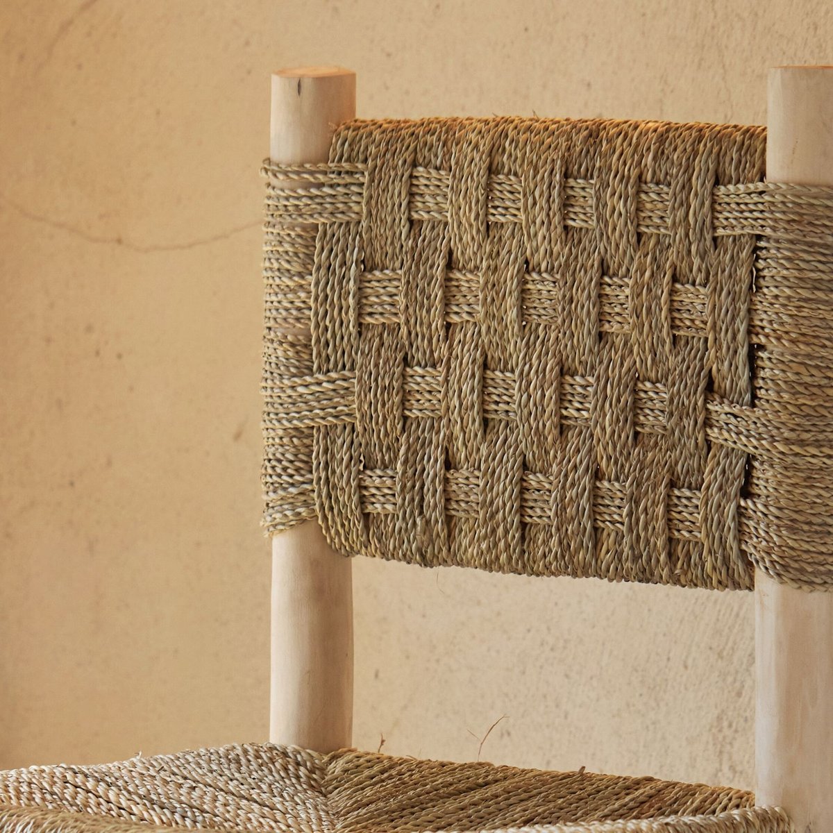Tabouret de bar bois dossier damier -  LOJI naturel, HOME MAISON