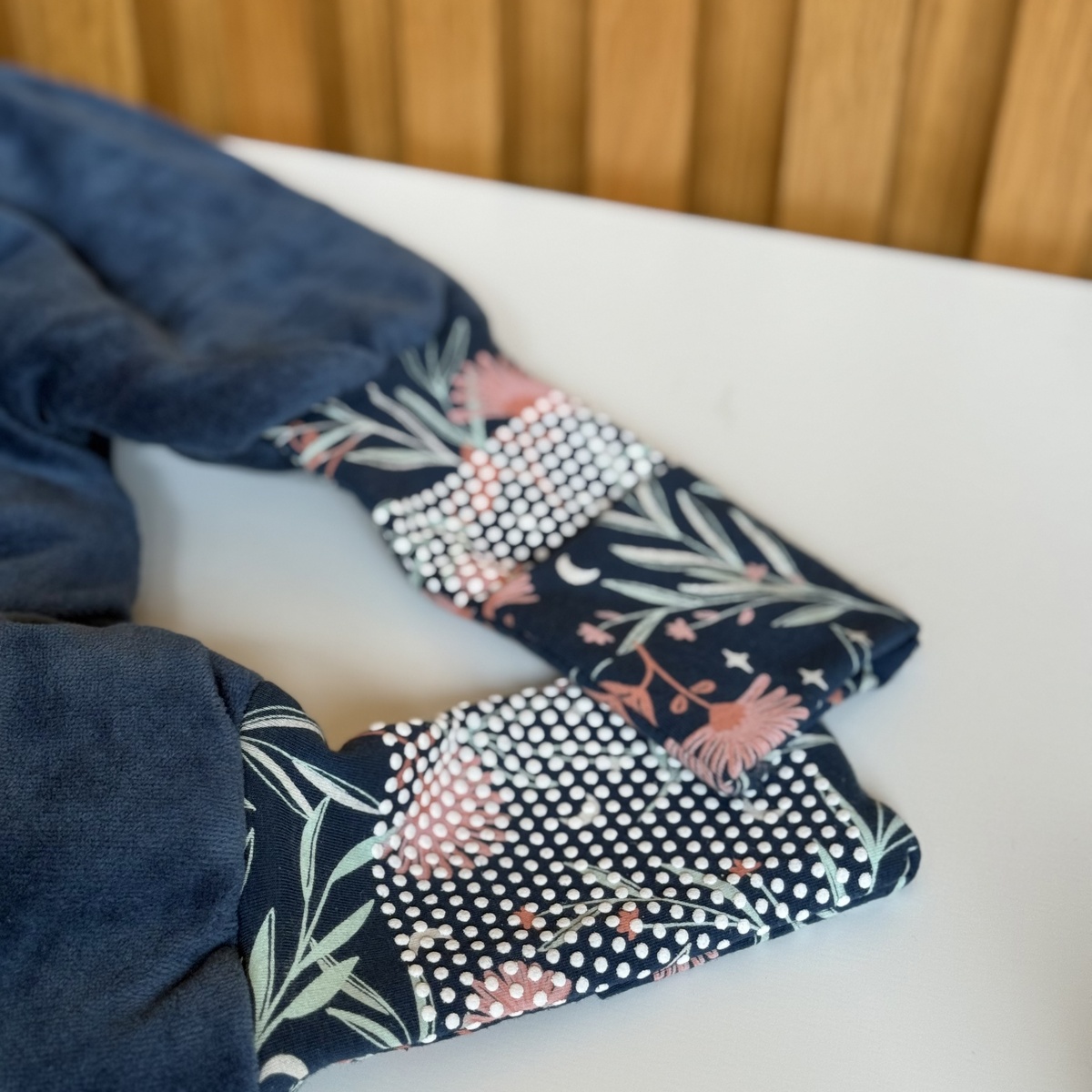 Turbulette TOG 2 en velours avec pieds retroussables Dina bleu, PETIT BEGUIN