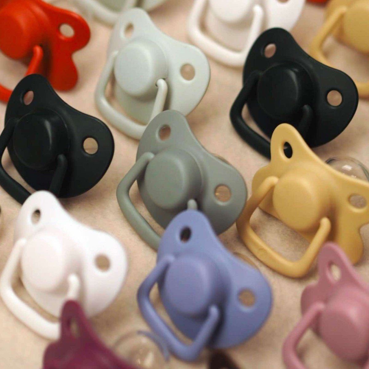 Lot 2 sucettes anatomique silicone 6m+ bleu foncé, FILIBABBA