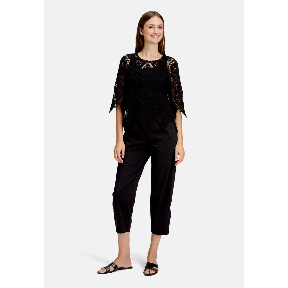 Pull-over en maille ajourée à motif ajouré noir, BETTY & CO
