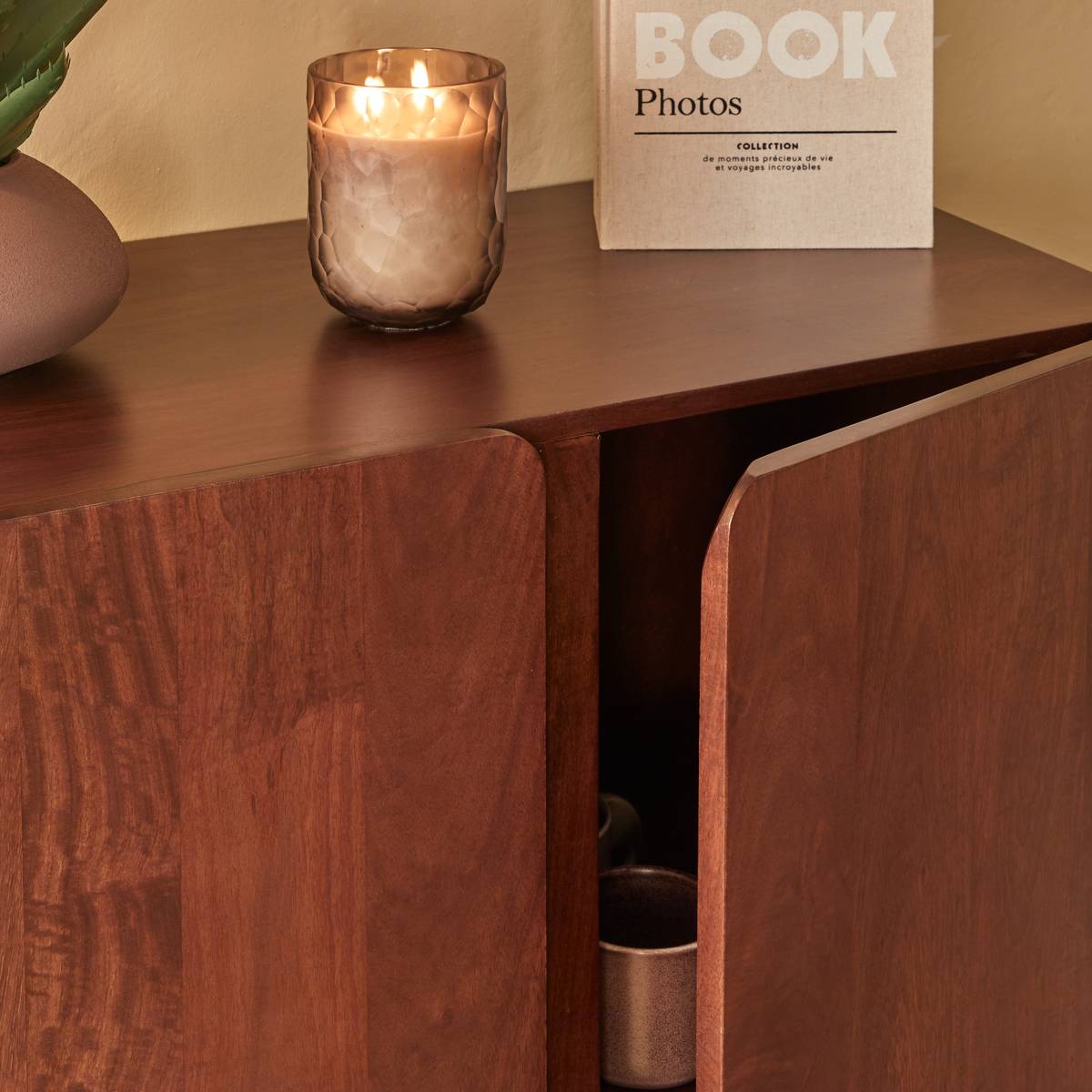 Buffet rectangulaire avec portes en manguier NYERO marron, ATMOSPHERA