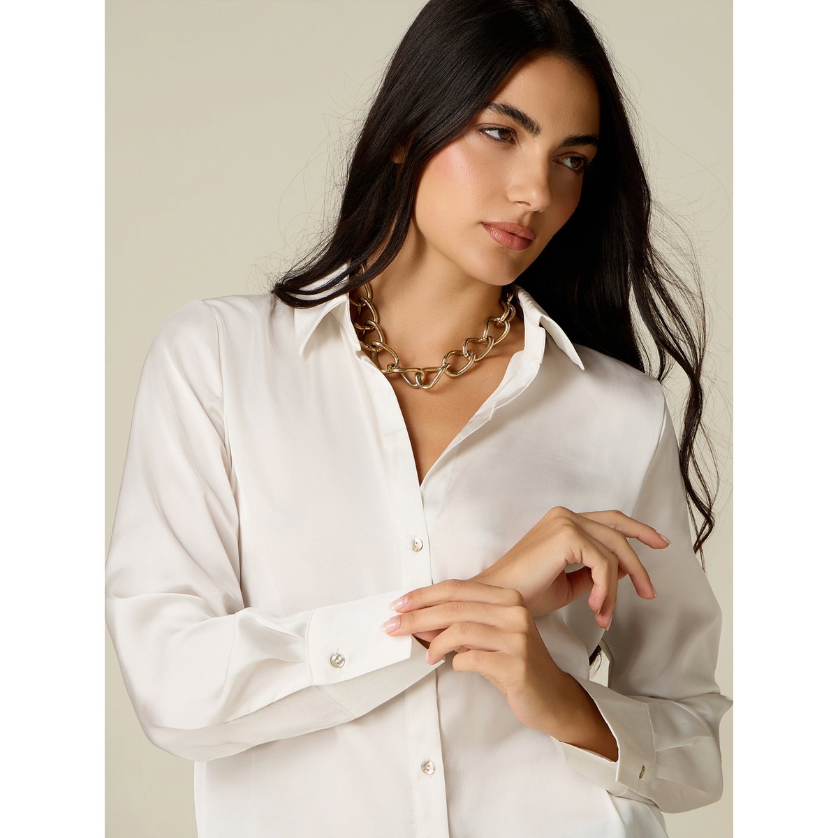 Chemise blanc, OLTRE