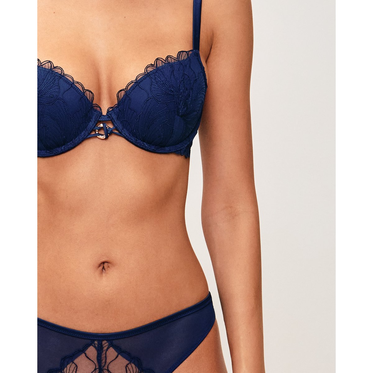 Soutien-gorge push-up en dentelle SLEAZELIZ bleu marine, UNDIZ