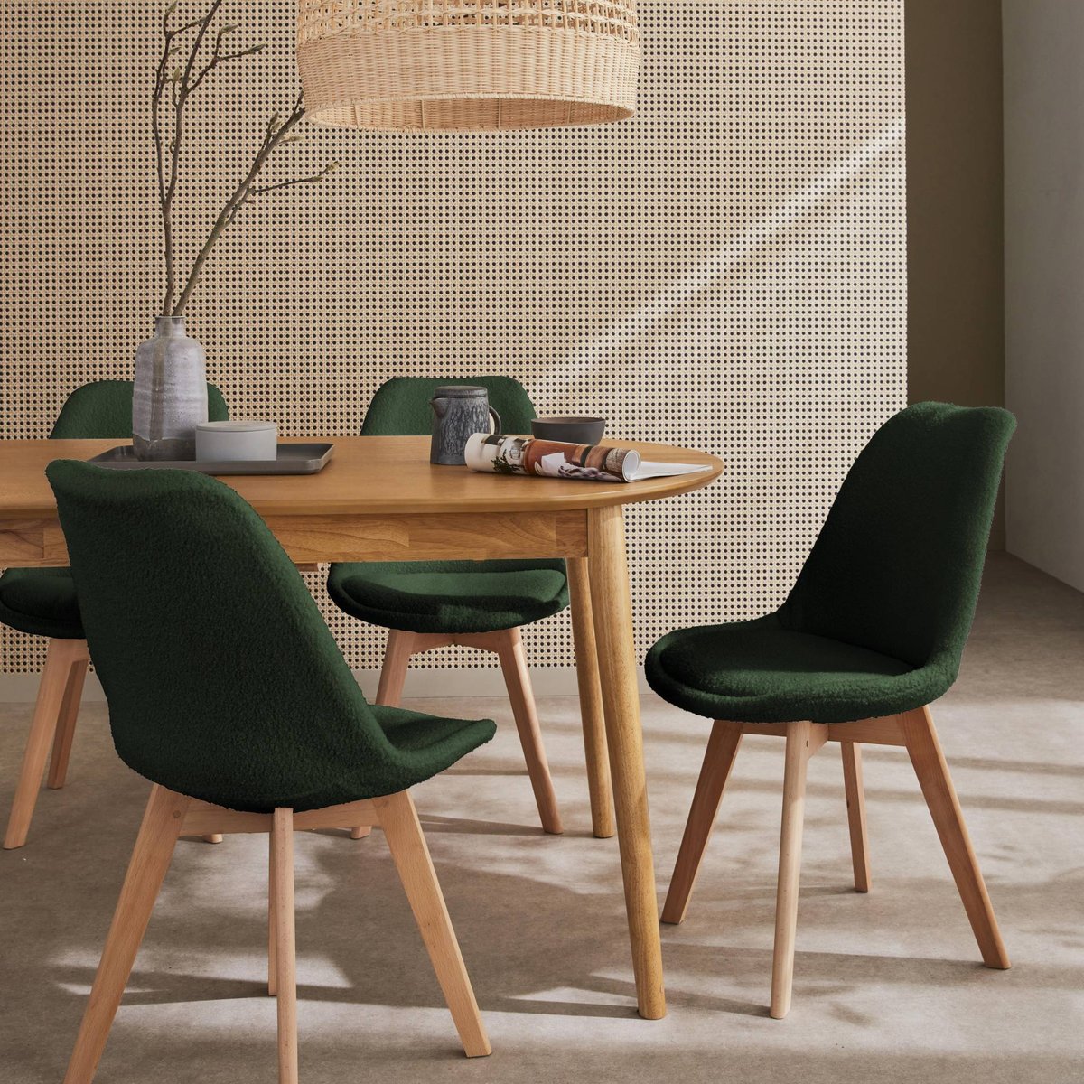 Chaise scandinave bois de hêtre et bouclette (lot de 4) NILS taupe, SWEEEK