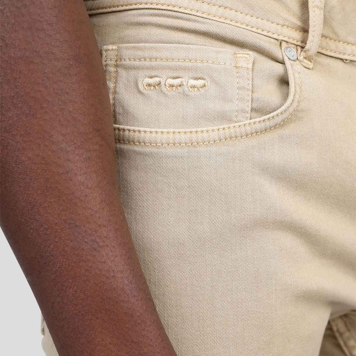 Jean coupe ajustée camel, MISE AU GREEN