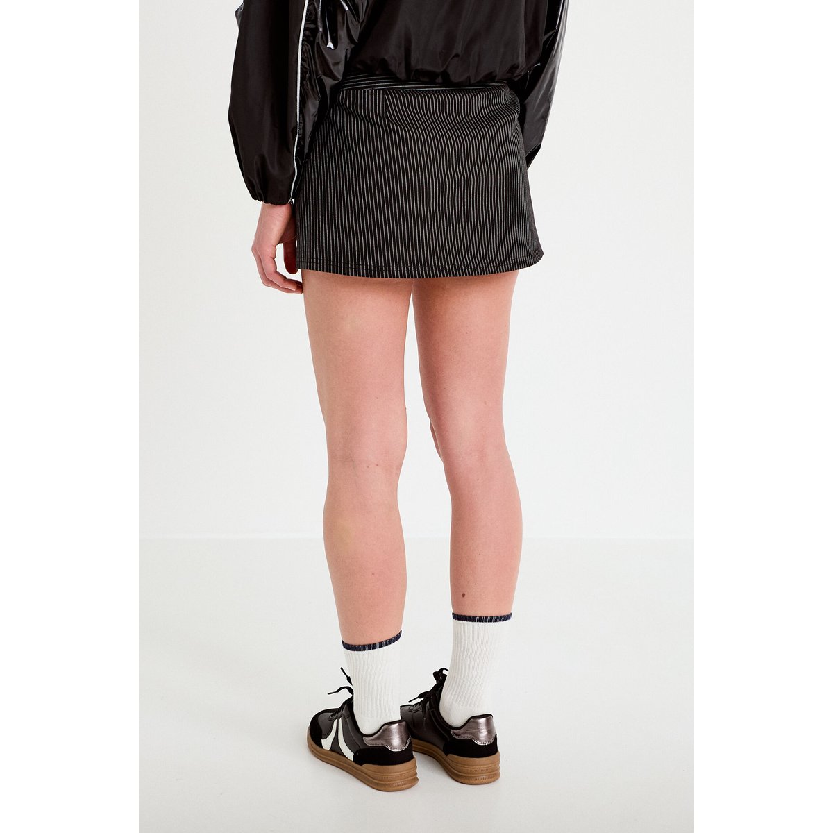 Jupe-short courte noir, CACHE CACHE