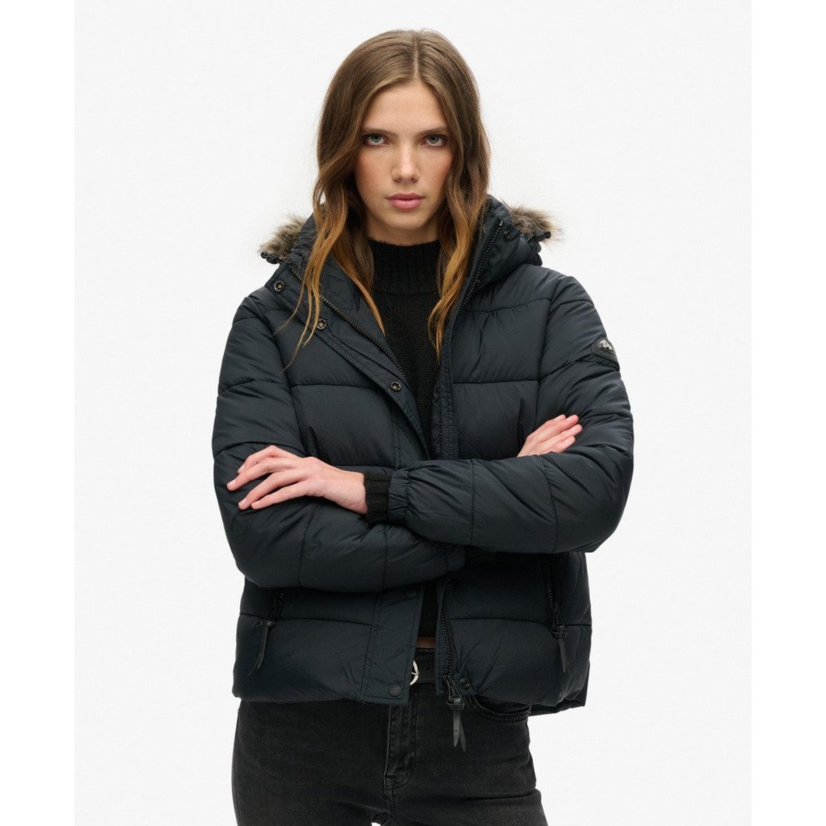 Veste courte à capuche mi- épaisse noir de jais, SUPERDRY