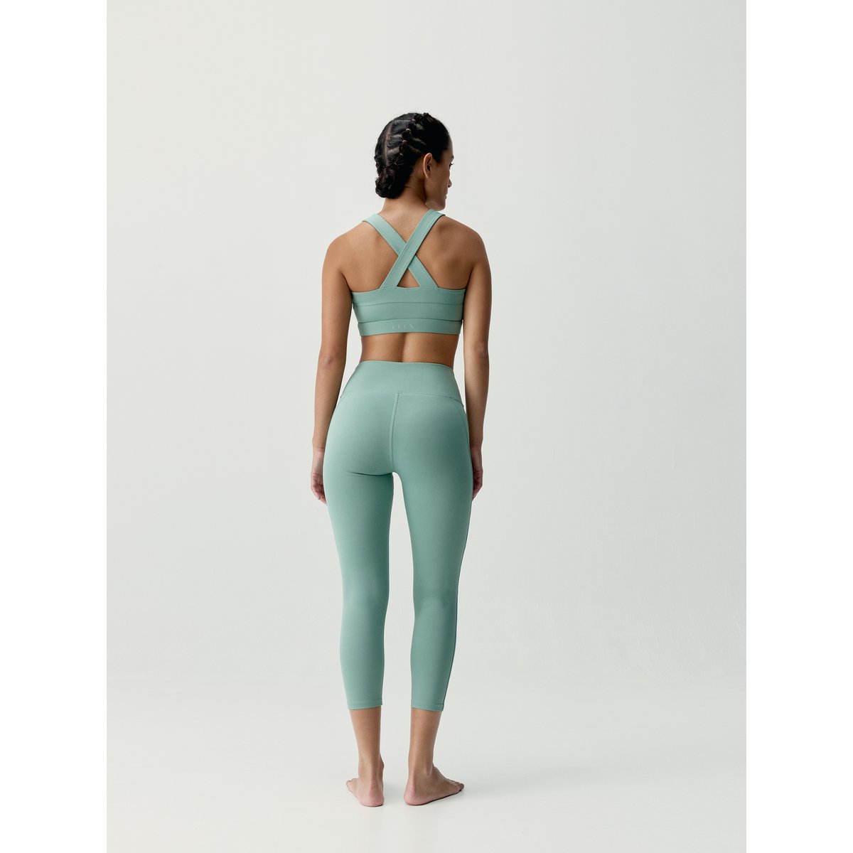 Legging de sport femme Umay Longueur longue taille mi-haute vert sauge, BORN