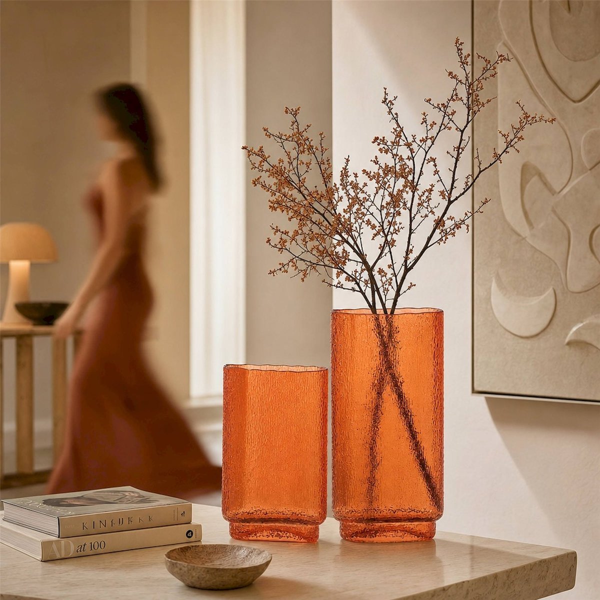 Vase rectangulaire en verre à relief orange, RECOLLECTION