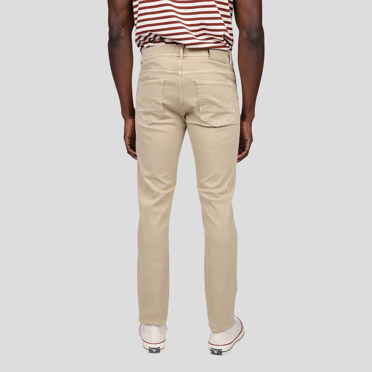 Jean coupe ajustée camel, MISE AU GREEN