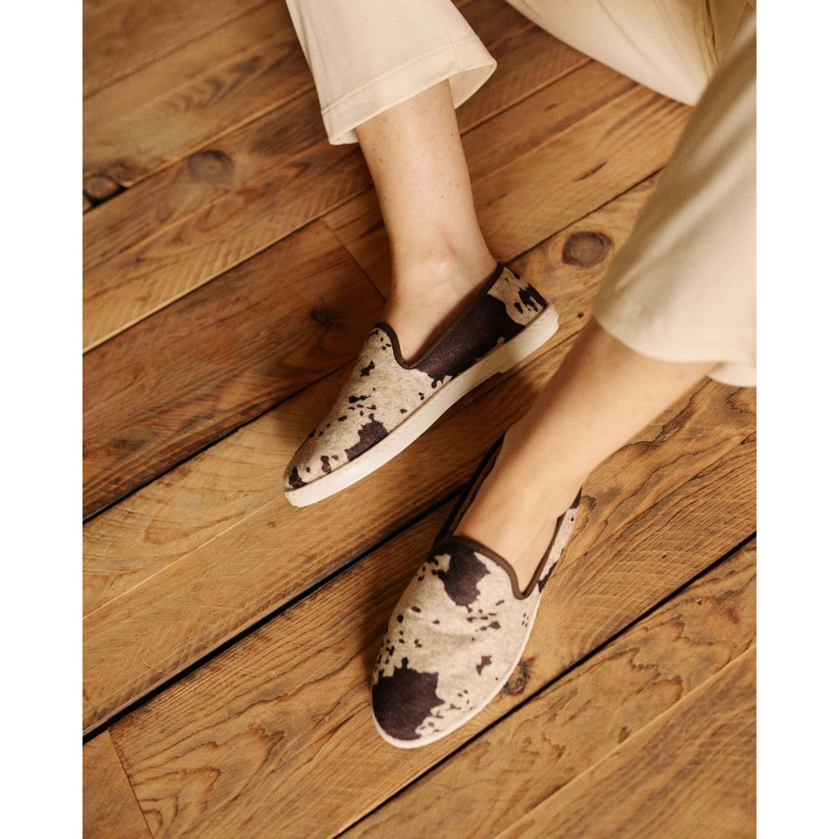 Chausson en polyester recyclé marron vache, ANGARDE