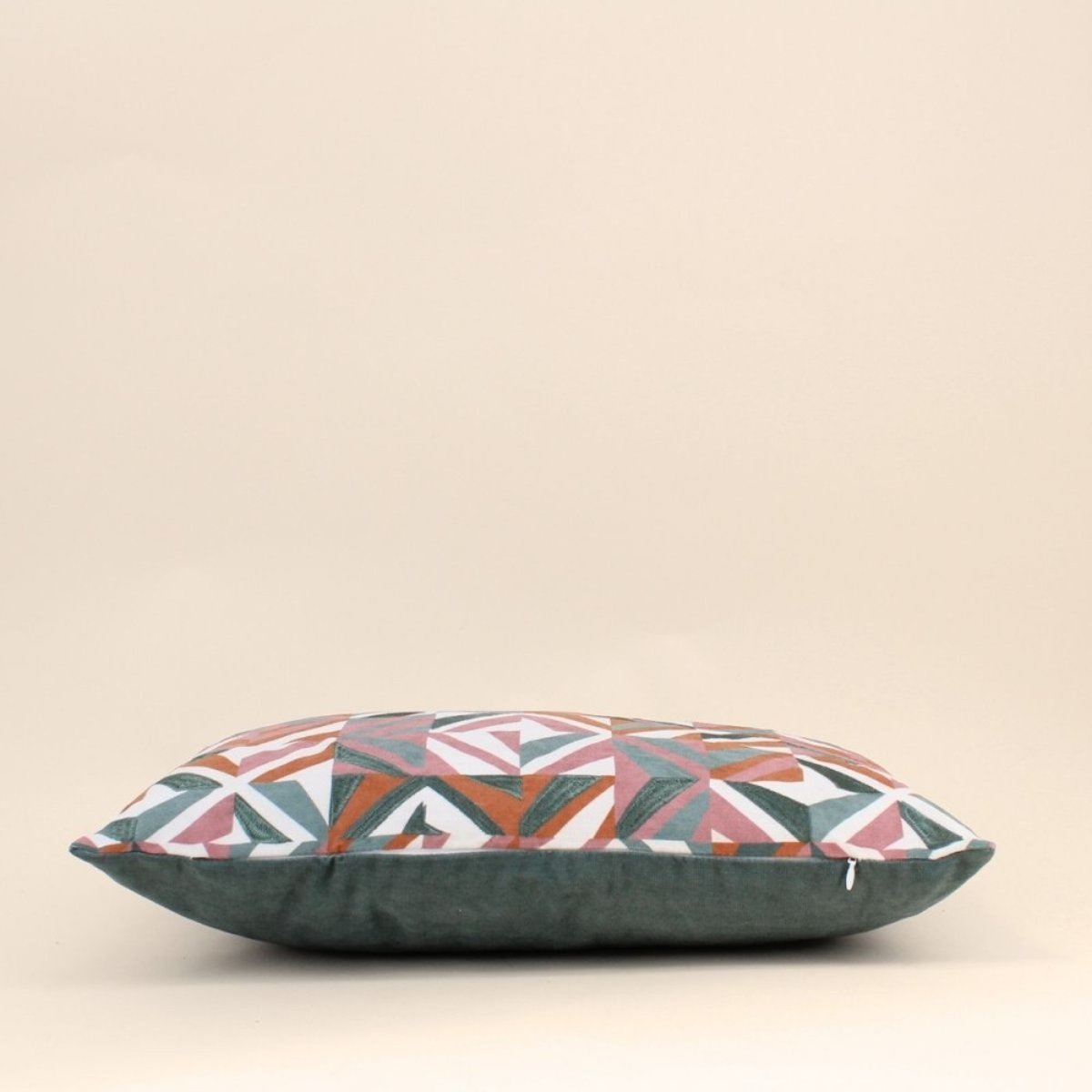 Coussin en velours 30x50cm terracotta, ORNAMI