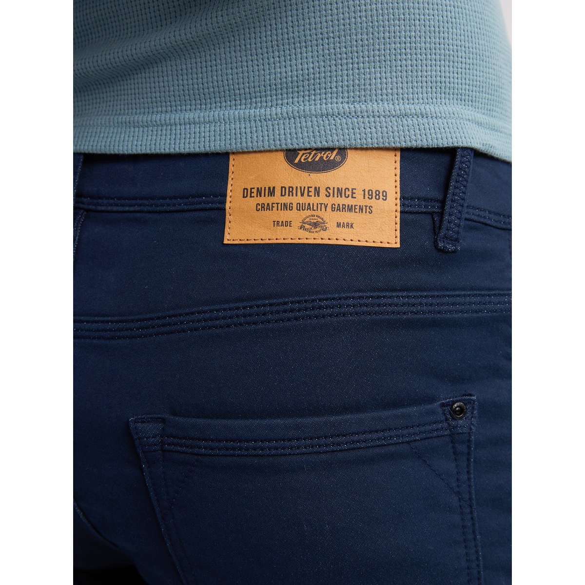 Short en denim coloré jackson coconut bleu navy blue, PETROL INDUSTRIES