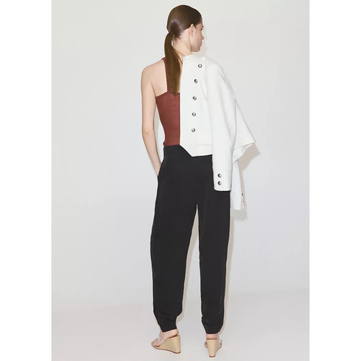 Pantalon bouffant en cupro noir, MANGO