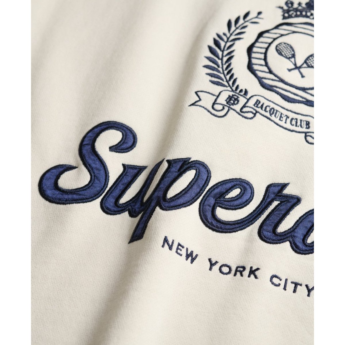 Sweat ample à col rond Country Club blanc cassé, SUPERDRY