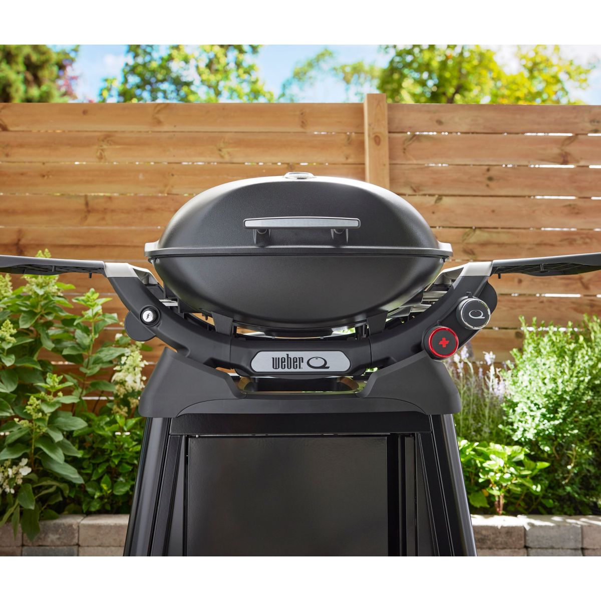 Barbecue gaz Q 2800N black, sur chariot, 2 brûleurs, surface de cuisson 51x41 cm couleur unique, WEBER